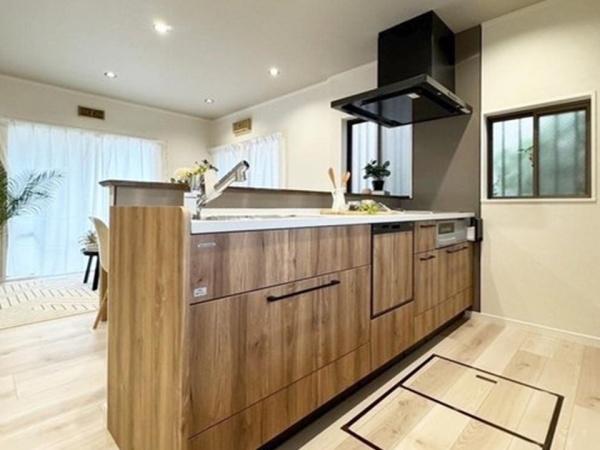 府中市四谷３丁目の中古一戸建て