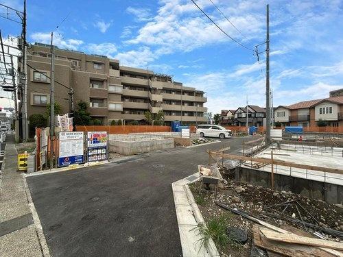 稲城市東長沼　５号棟