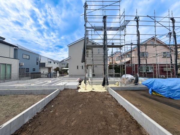 府中市若松町３丁目　２号棟