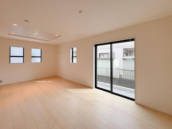 府中市若松町３丁目　２号棟