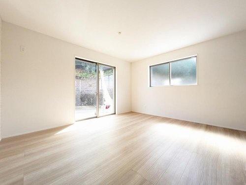 府中市小柳町２丁目　２号棟