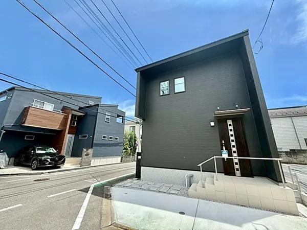 多摩市一ノ宮４丁目　２号棟