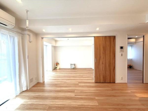 ライオンズガーデン西国分寺(リビング)