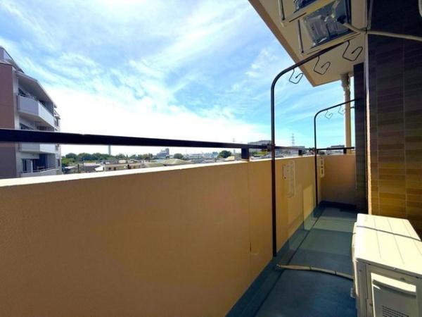 ライオンズガーデン西国分寺(バルコニー)