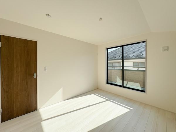 府中市小柳町4丁目(洋室)