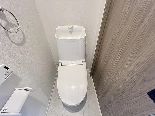 国分寺市光町1丁目の中古一戸建て(トイレ)