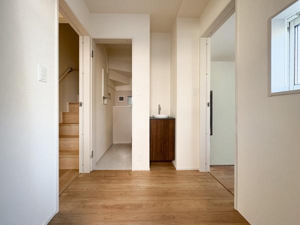 府中市是政２丁目