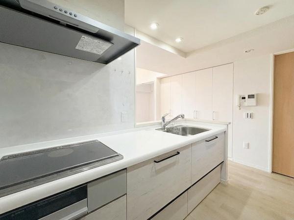 ルイシャトレ府中是政