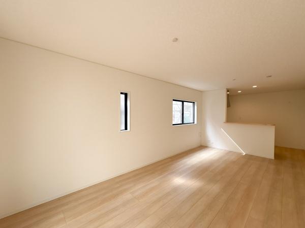 府中市清水が丘３丁目　４号棟