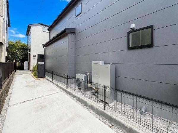 府中市若松町３丁目　２号棟