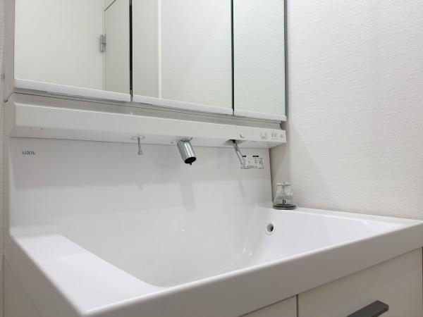 府中市多磨町２丁目