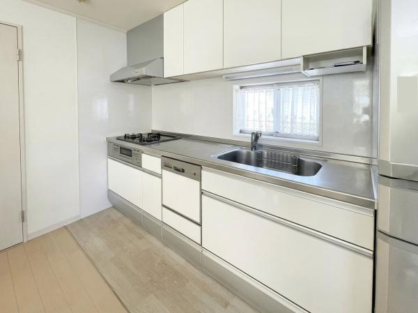 三鷹市上連雀６丁目の中古一戸建て