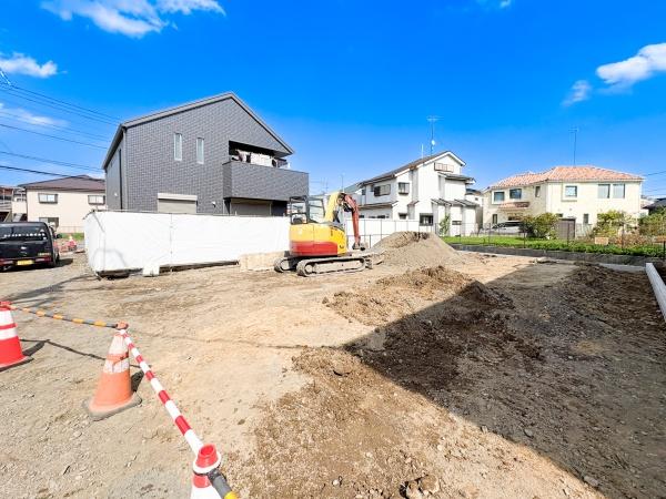 府中市是政１丁目　７区画