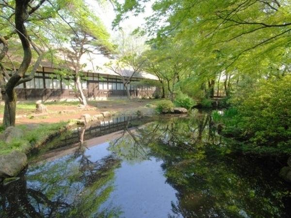小金井市緑町３丁目　１号棟(浴恩館公園)