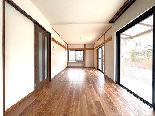 府中市紅葉丘１丁目の中古一戸建て