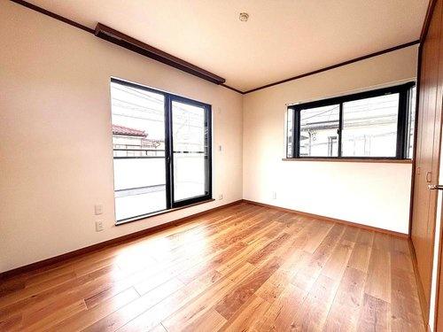 府中市紅葉丘１丁目の中古一戸建て
