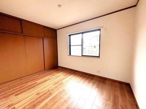 府中市紅葉丘１丁目の中古一戸建て