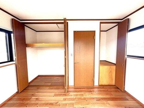 府中市紅葉丘１丁目の中古一戸建て
