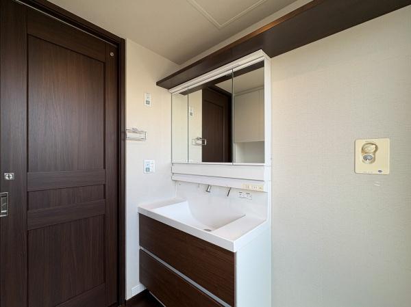 調布市布田５丁目の中古一戸建て