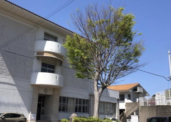 西彼杵郡長与町高田郷の中古一戸建て(長与町立高田中学校)