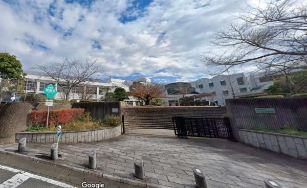 長崎市小江原４丁目の中古一戸建て(長崎市立桜が丘小学校)