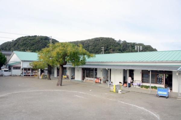 館山市那古(館山市立純真保育園)