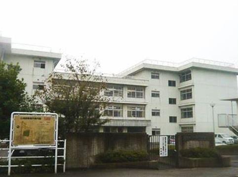 四街道市大日の中古一戸建て(四街道市立四街道北中学校)
