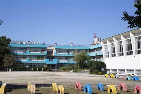 八千代市大学町5丁目(八千代市立睦小学校)