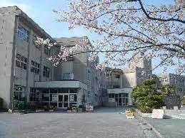 木更津市八幡台3丁目の中古一戸建て(木更津市立波岡中学校)