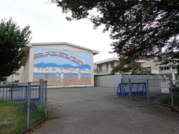 君津市三直の中古一戸建て(君津市立八重原小学校)