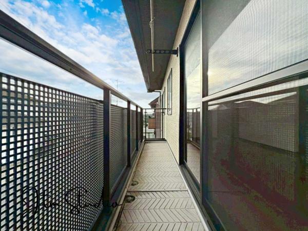 木更津市羽鳥野2丁目の中古一戸建て(バルコニー)
