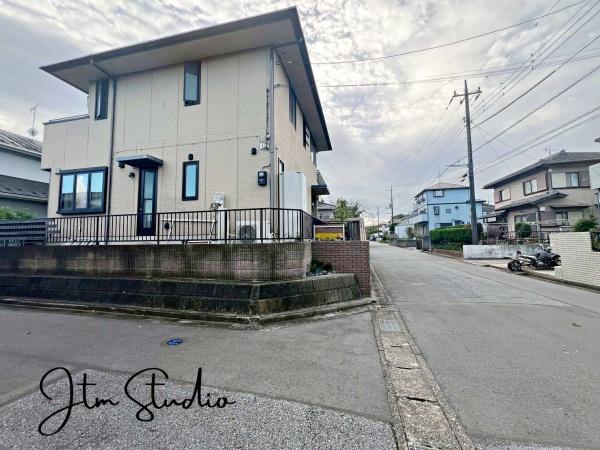 袖ケ浦市滝の口の中古一戸建て(前面道路含む現地写真)