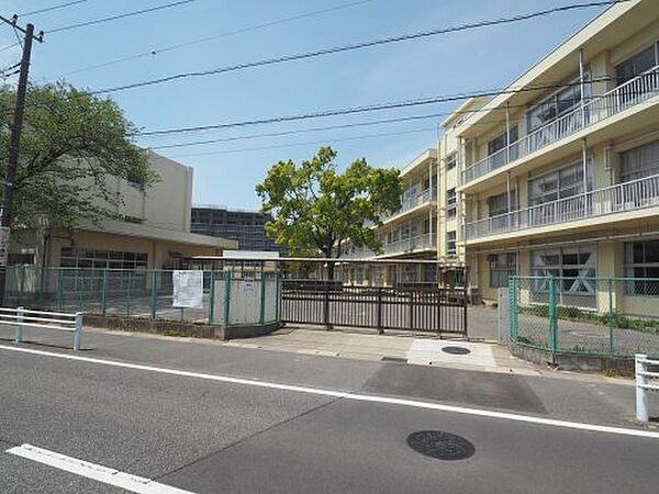 千葉市美浜区稲毛海岸５丁目の中古一戸建て(千葉市立稲毛第二小学校)