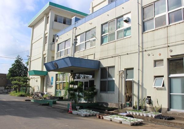 千葉市若葉区小倉台4丁目(千葉市立若松中学校)