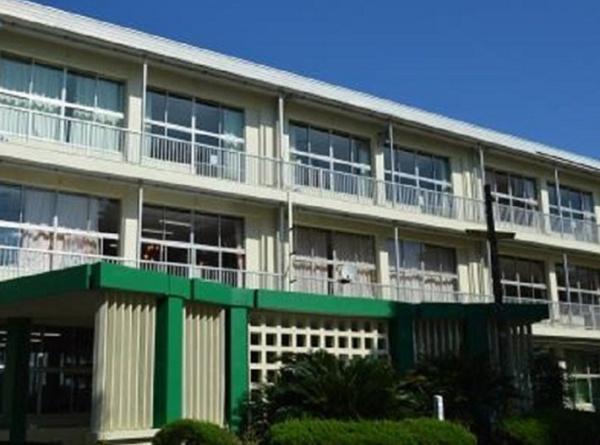 千葉市若葉区小倉台4丁目(千葉市立小倉小学校)