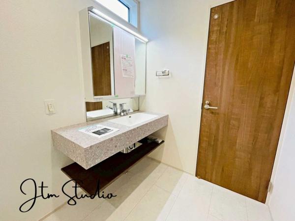 千葉市美浜区真砂５丁目の新築一戸建