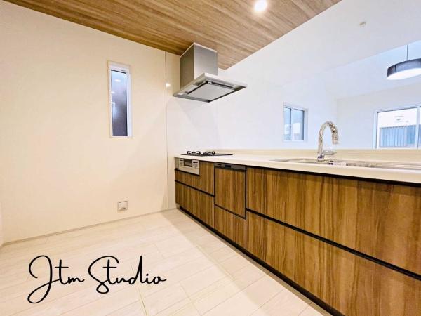 千葉市美浜区真砂５丁目の新築一戸建