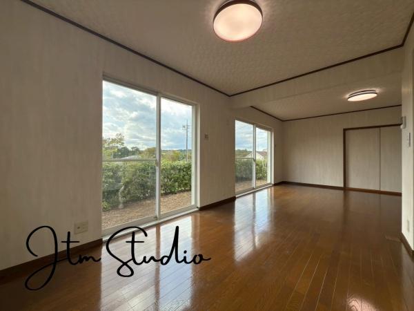 東金市季美の森東１丁目の中古一戸建て