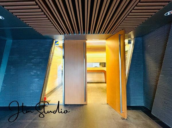 マックスタワー