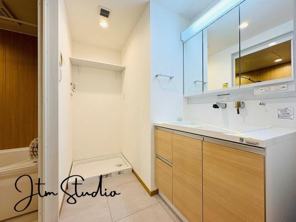 マックスタワー