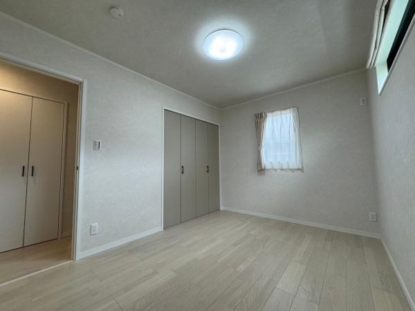 豊橋市西小鷹野三丁目新築戸建(全２棟)２号棟