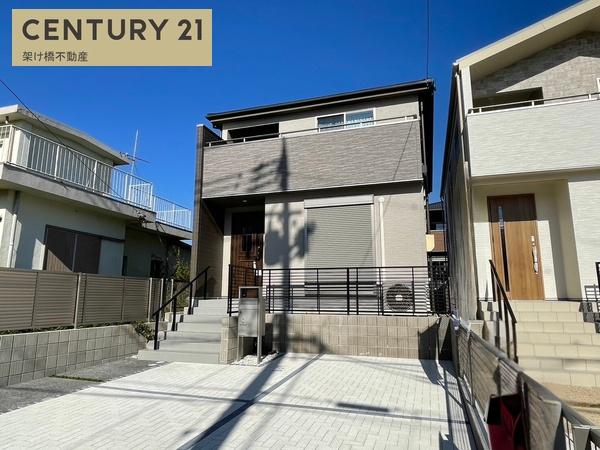 豊橋市草間町東山新築戸建(全３棟)１号棟