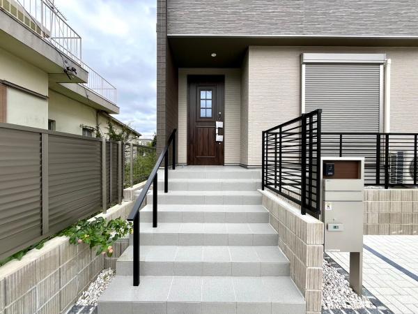 豊橋市草間町東山新築戸建(全３棟)１号棟