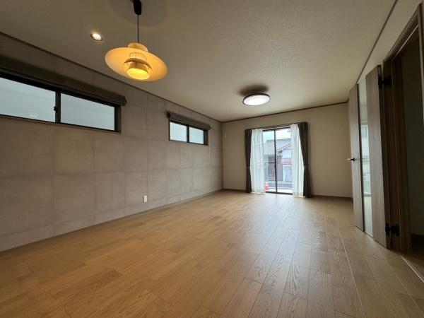 豊橋市南牛川一丁目新築戸建(全３棟)１号棟