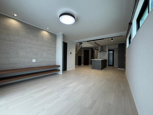 豊橋市南牛川一丁目新築戸建(全３棟)２号棟