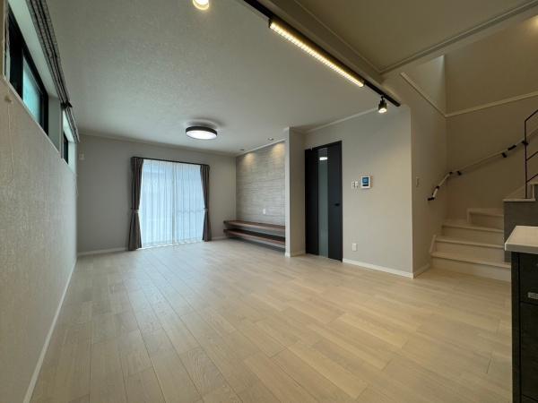 豊橋市南牛川一丁目新築戸建(全３棟)２号棟