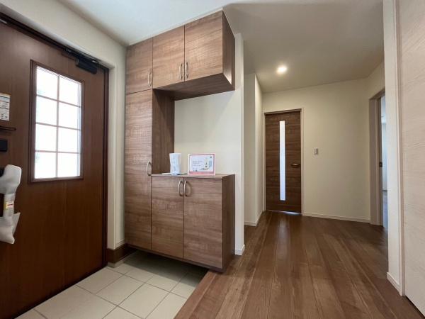 新城市西入船　新築戸建（全2棟）１号棟リーブルガーデン