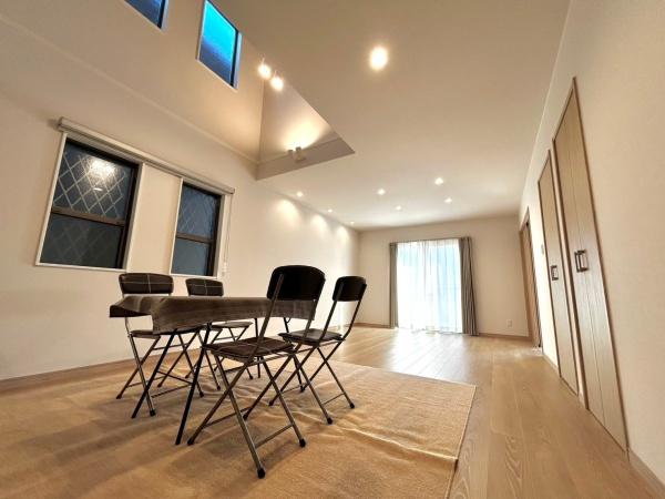 豊橋市三ノ輪五丁目　新築戸建（全３棟）２号棟