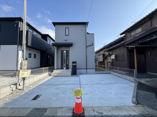 豊橋市三本木町23-1期（全２棟）２号棟リナージュ