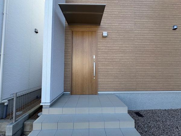 豊橋市下地町23-1期(全２棟)　1号棟　リナージュ